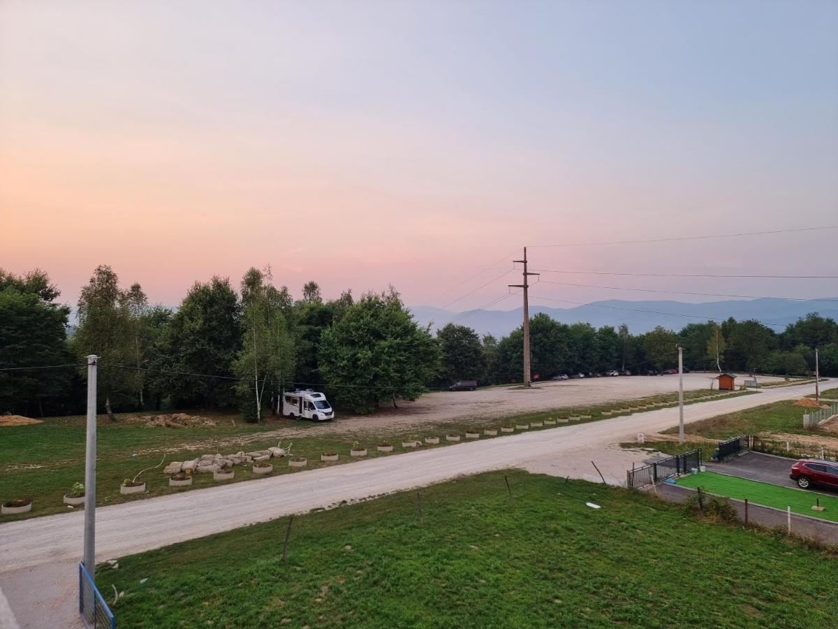 Villa Park Ravne Visoko Exterior foto