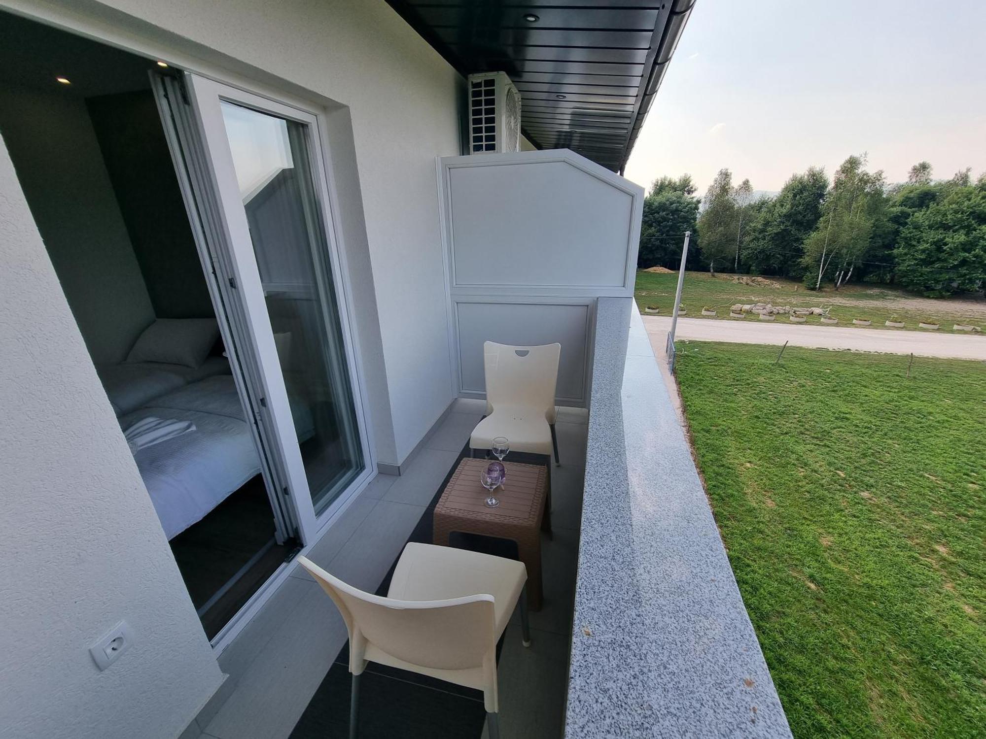 Villa Park Ravne Visoko Exterior foto