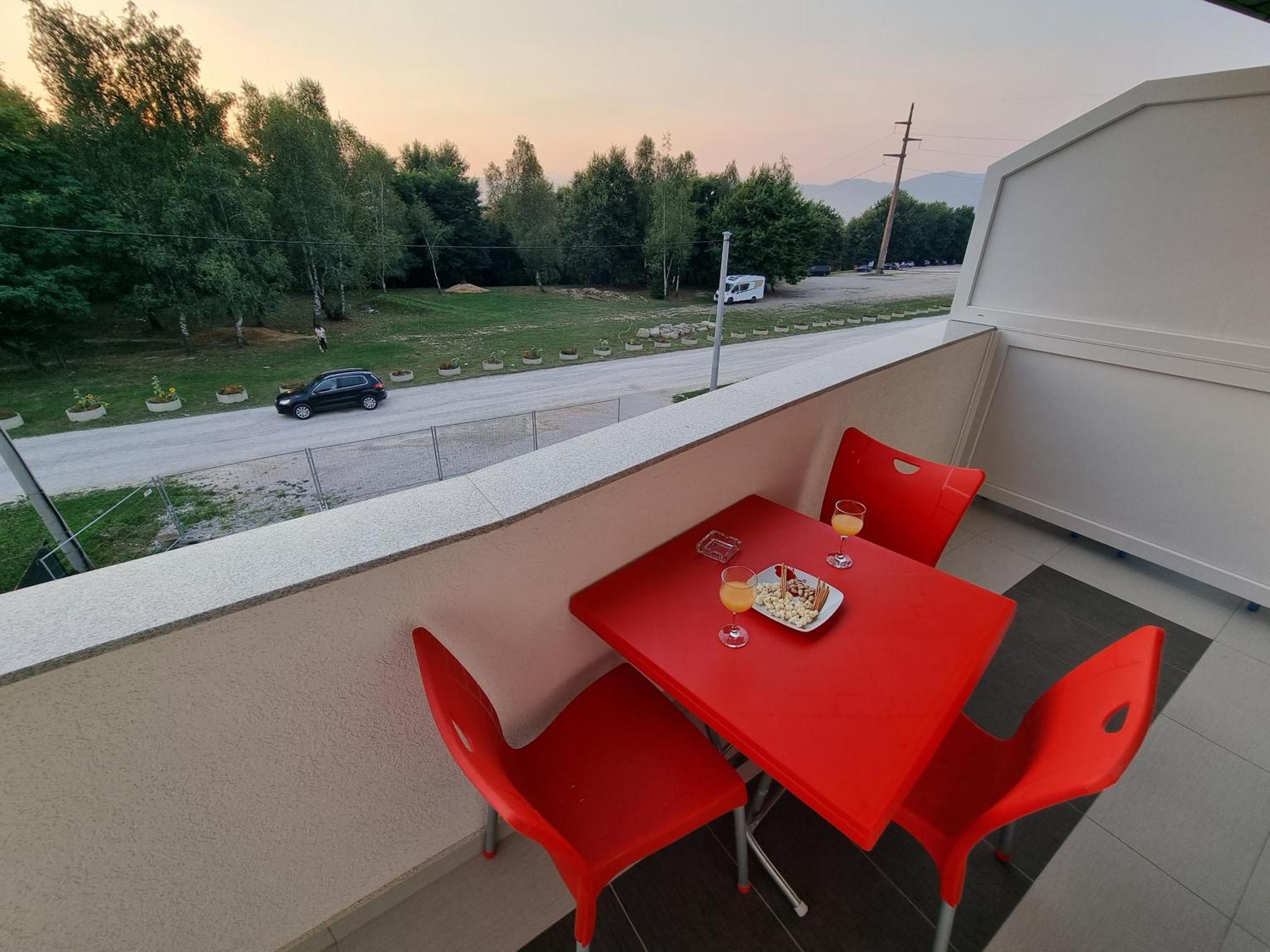 Villa Park Ravne Visoko Exterior foto